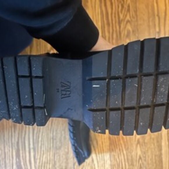 Zara mid-calf boots - Picture 4 of 4